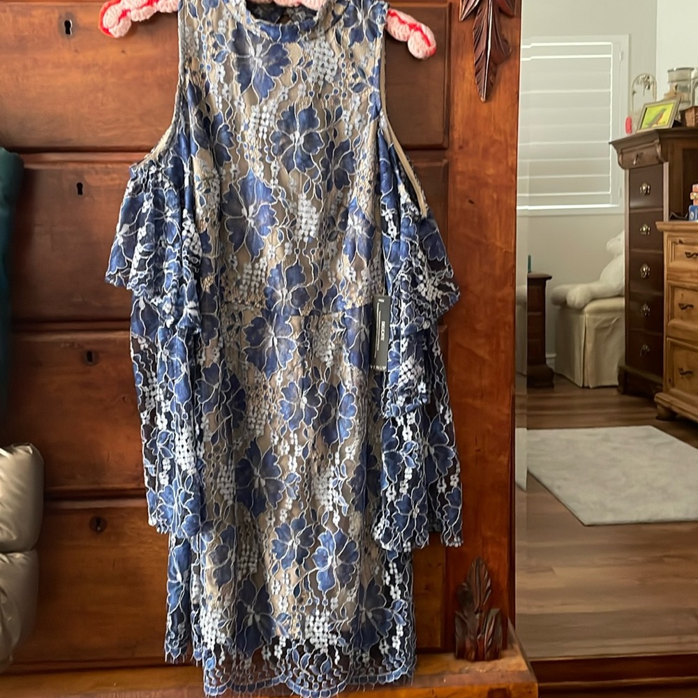 Blue printed lace dress with cut out shoulders and long sleeves